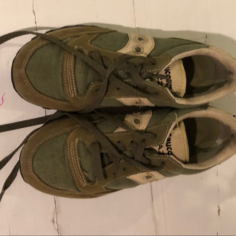 Saucony Jazz vegan size 8